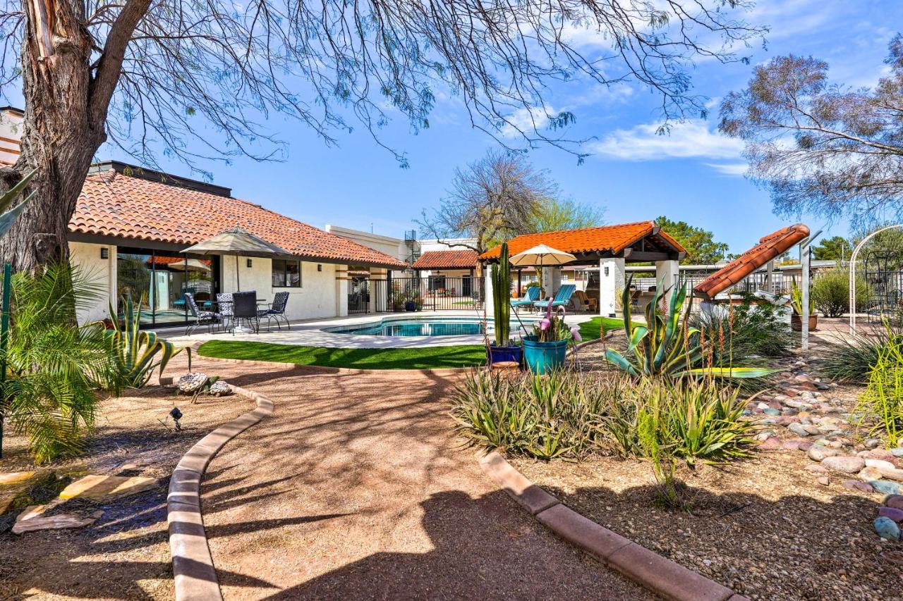 Pet-Friendly Glendale Home With Pool And Putting Green Phoenix Exterior photo